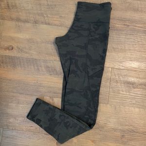 Strut this camo print leggings